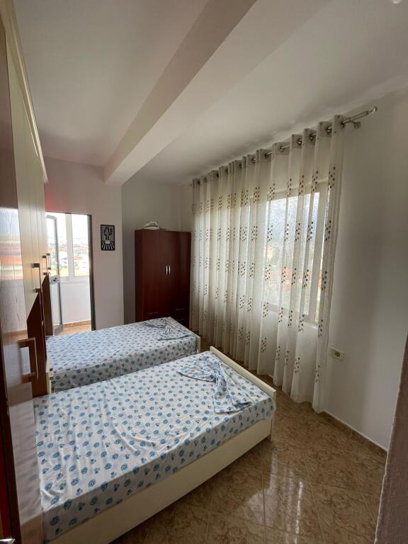 Appartamento 3+1 in affitto Via Dibres