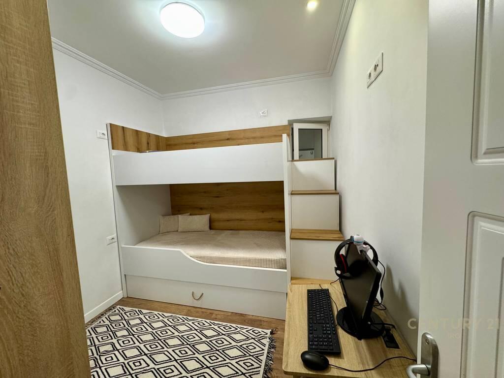 2+1 Apartment with parking – fully furnished Embassy Block