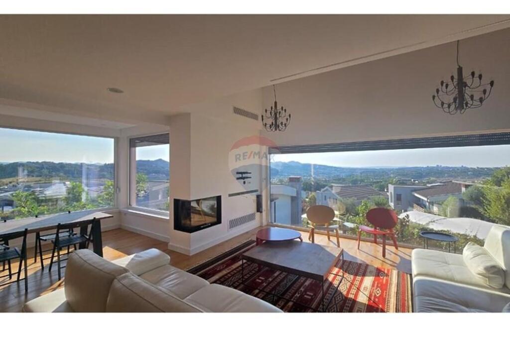 Villa for rent at Teg !