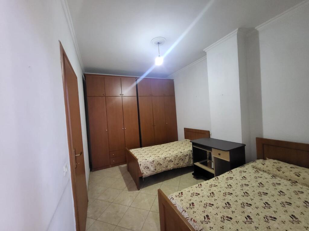 Appartamento 2+1+1 Con Balcone In Affitto