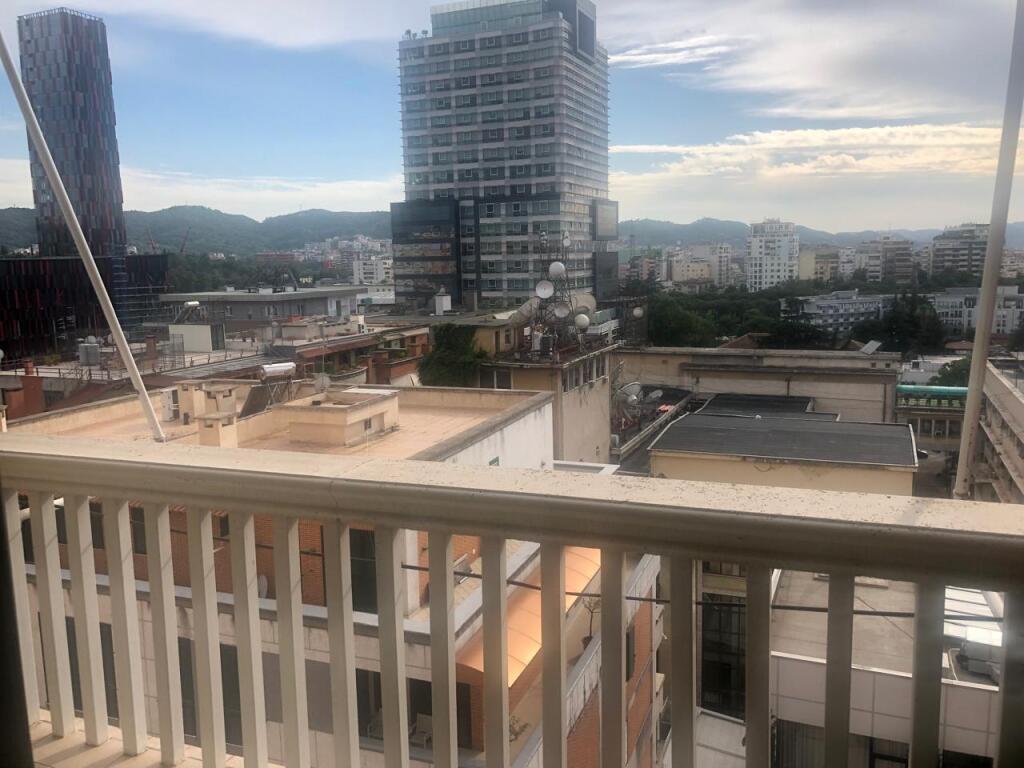 Jepet me Qira Apartament 2+1 – Zona RTSH, Tiranë