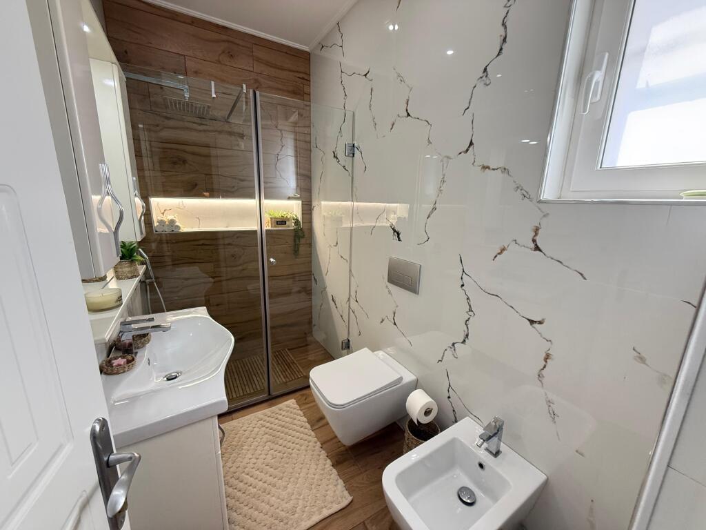 📢 In affitto – Appartamento 2+1 + Parcheggio, Via Bogdanëve