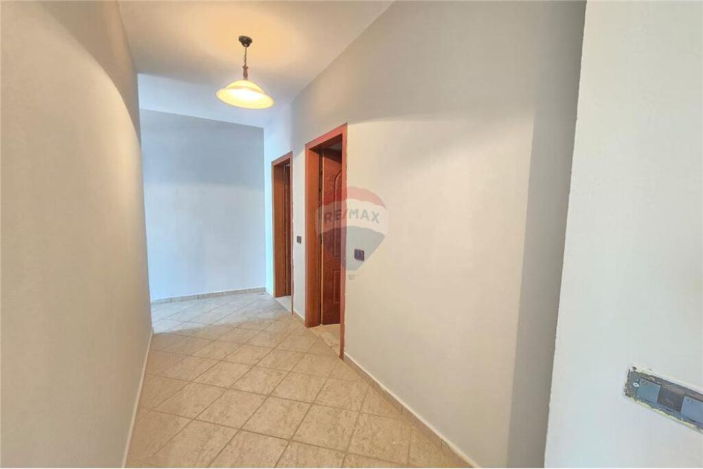 APARTAMENT 2+1 PER SHITJE, MYSLYM SHYRI! !