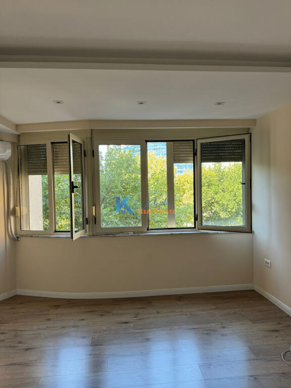 Office space for rent at 9 Floors, in the Center