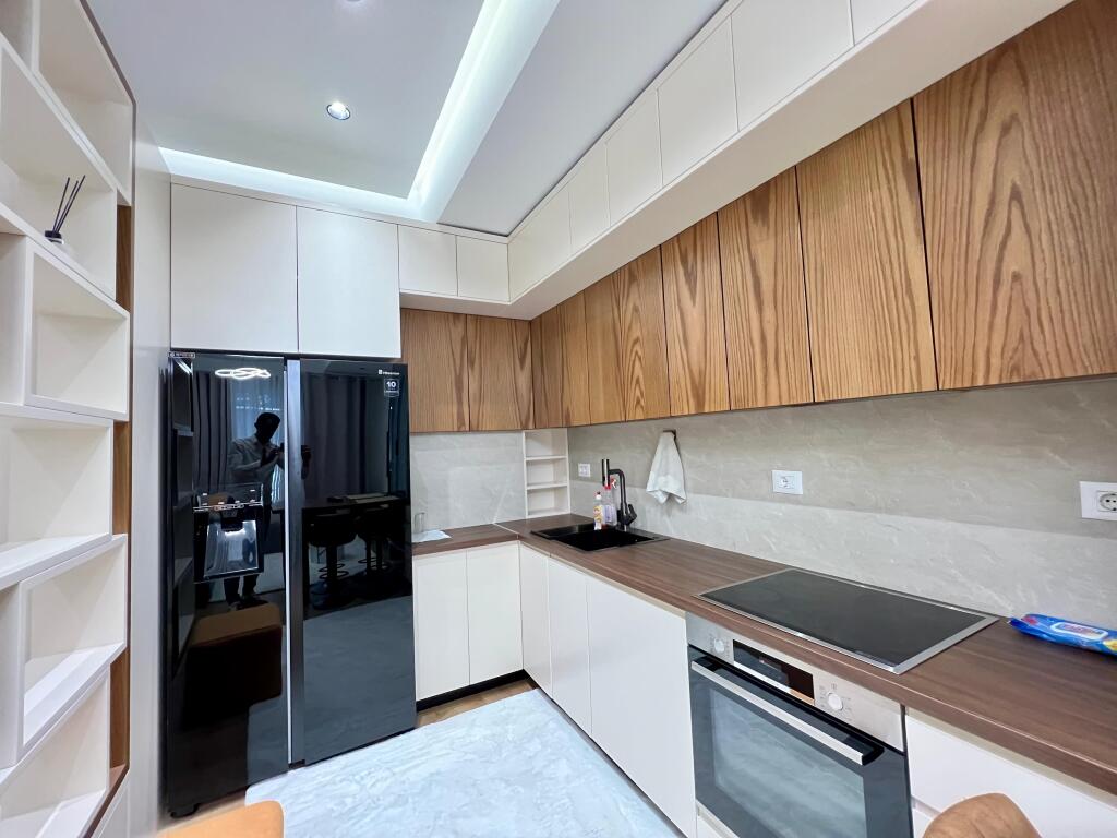 Jepet me qira, Apartament 2+1+2 Tualete ”Ali Demi”- Tiranë.