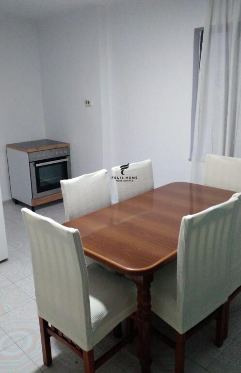 APARTAMNT ME QERA 1+1 VASIL SHANTO 500 EURO