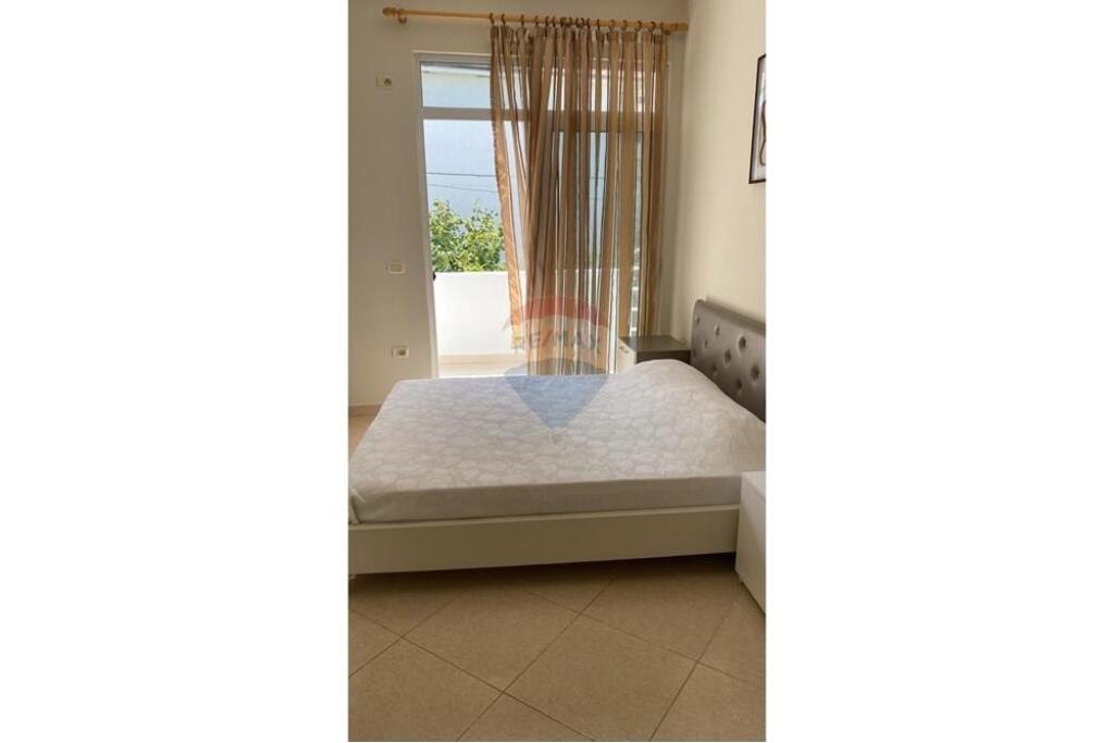 APARTAMENT 2+1 PER QIRA TE MANGALEMI