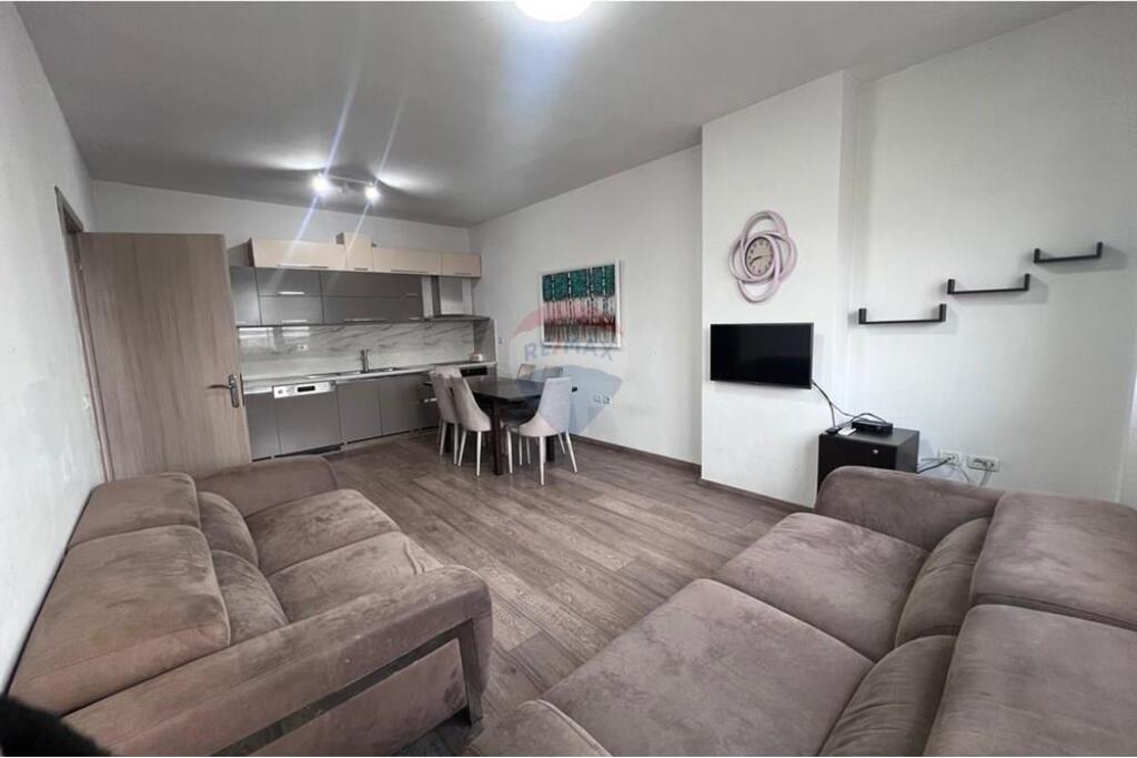 APARTAMENT 2+1+2 PER QIRA TE KOMPLEKSI PANORAMA
