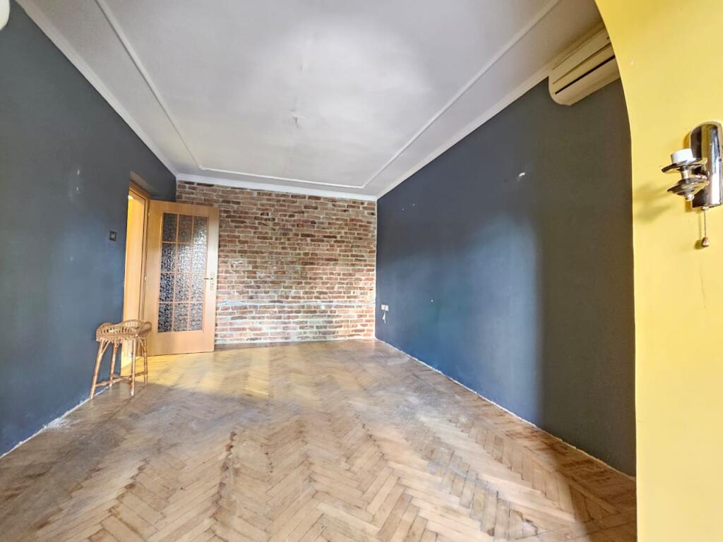 office space for rent – Myslym Shyri Apartment 2+1 | 75 m² | 2nd floor View from the main street!