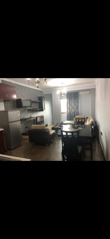 Vila Gold Rruga Dibres Jepet Apartament 2+1 Me Qera