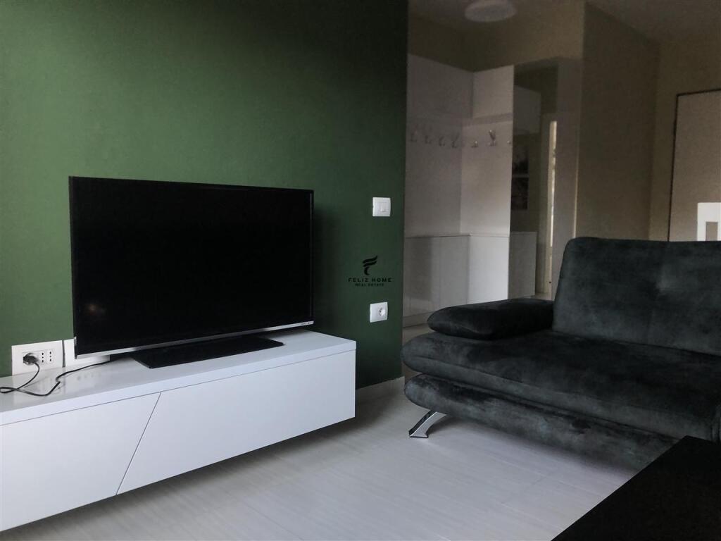 APARTAMENT ME QERA 2+1 STADIUMI DINAMO 1.000 EURO