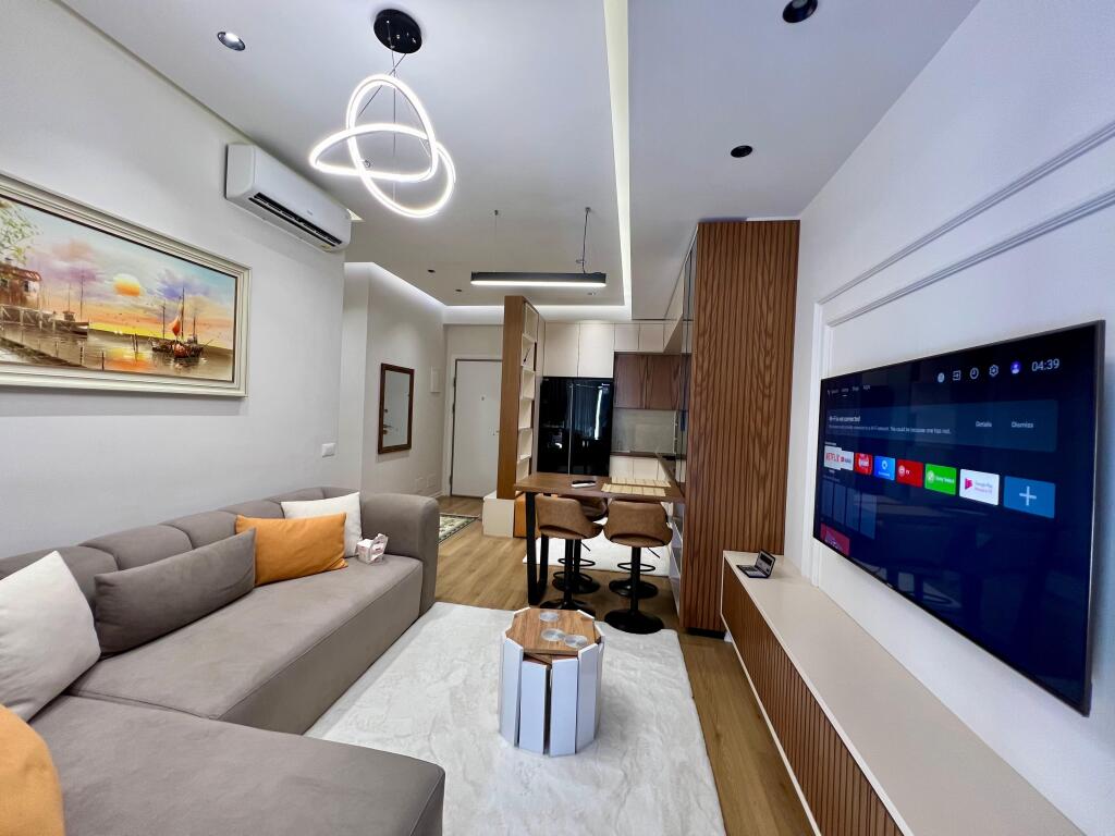 Jepet me qira, Apartament 2+1+2 Tualete ”Ali Demi”- Tiranë.