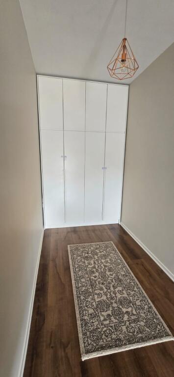 📢 Jepet me Qira – Shtëpi, Allias