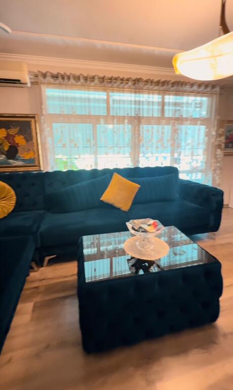 Apartament ne shitje 21 dhjetori