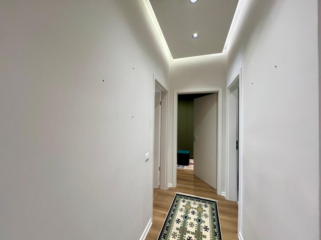 Jepet me qira, Apartament 2+1+2 Tualete ”Ali Demi”- Tiranë.