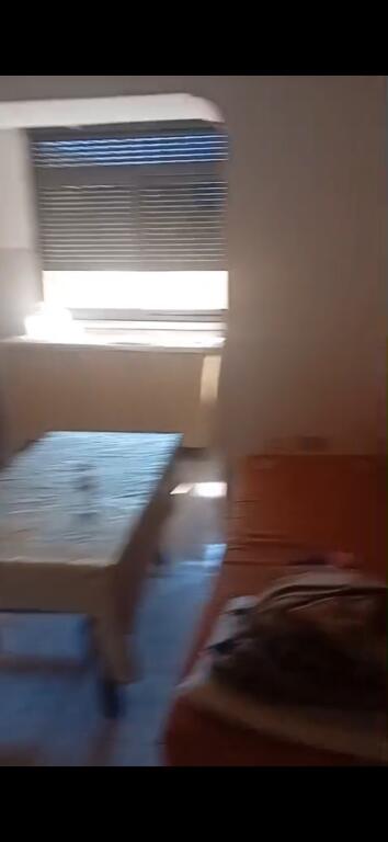 Apartment me qera