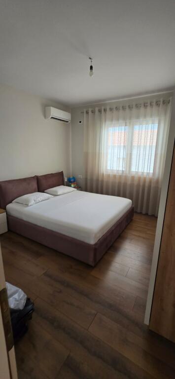📢 Jepet me Qira – Shtëpi, Allias