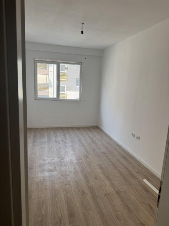 SHITET APARTAMENT 1+1 LAPRAKE 123.000 EURO