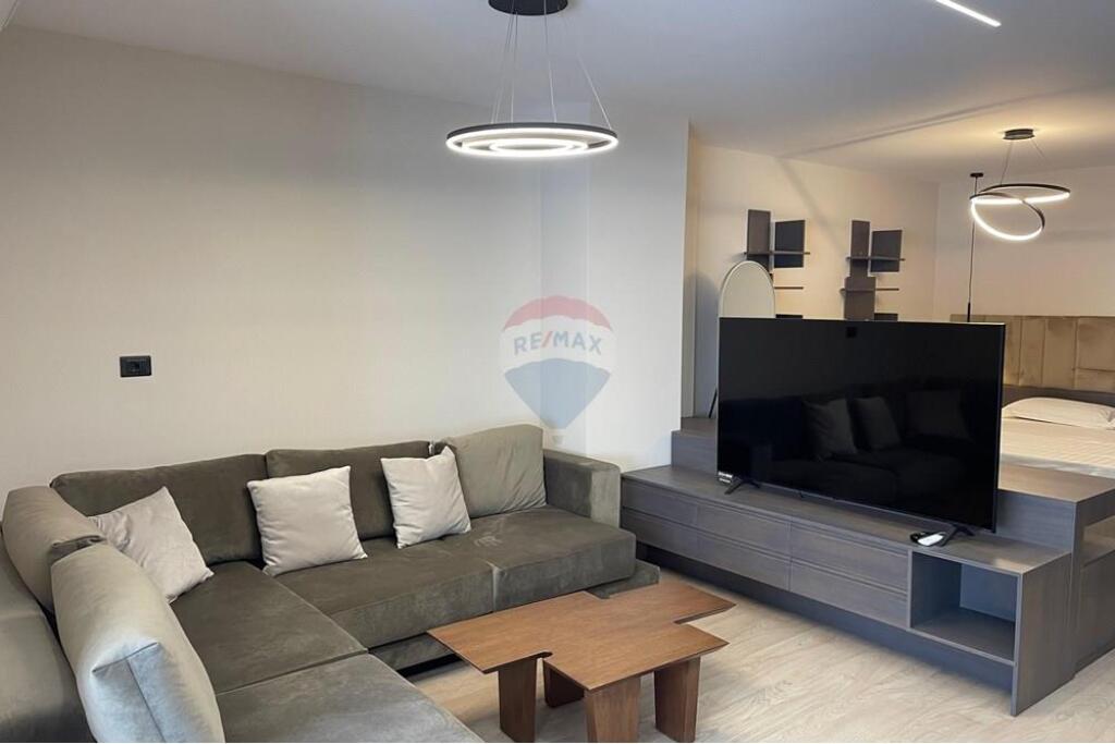 STUDIO PER QIRA TE PAZARI I RI