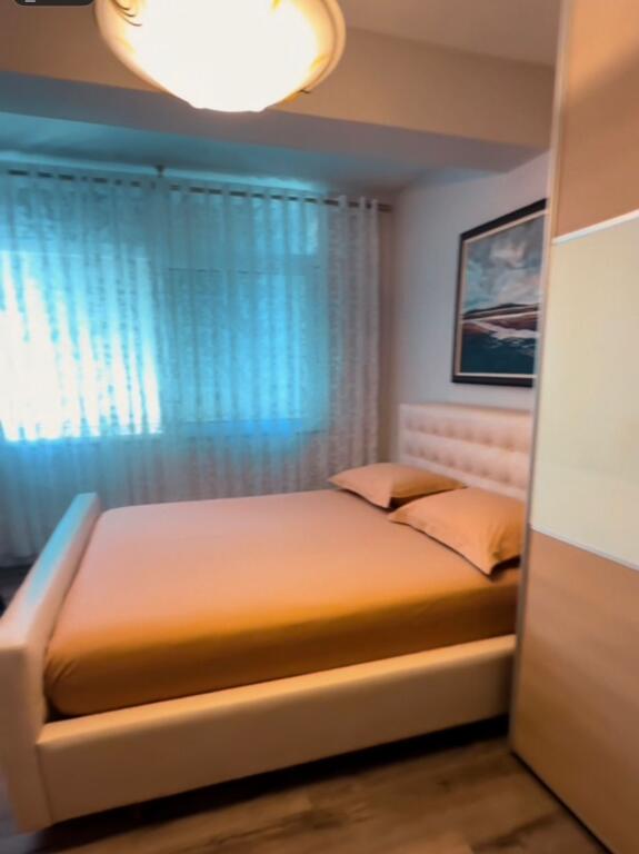 Apartament ne shitje 21 dhjetori