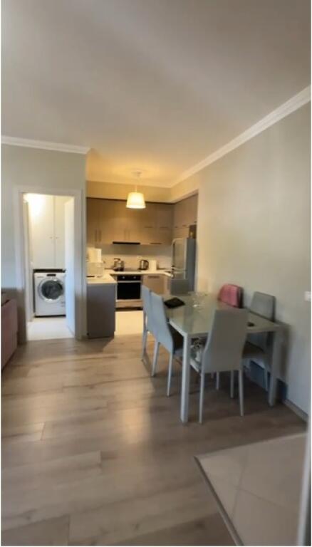 🏢Apartament 1+1 me Qira Prane Hotel Radisson, Tiranë!