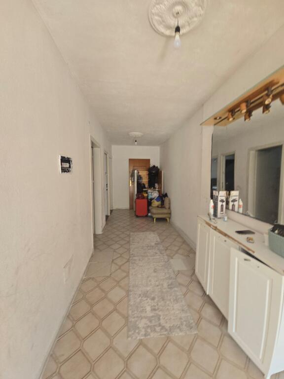 🏡 Shitet Shtëpi + Dyqan në Sallmone, Durrës