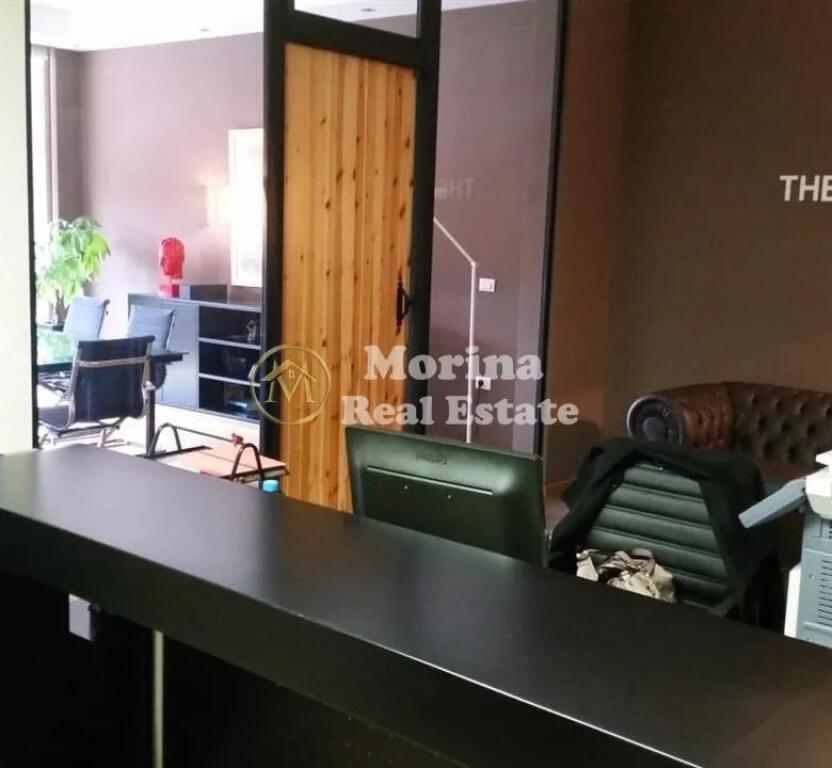 Affitto, Locale Commerciale, Grada  , 2000 euro/mese