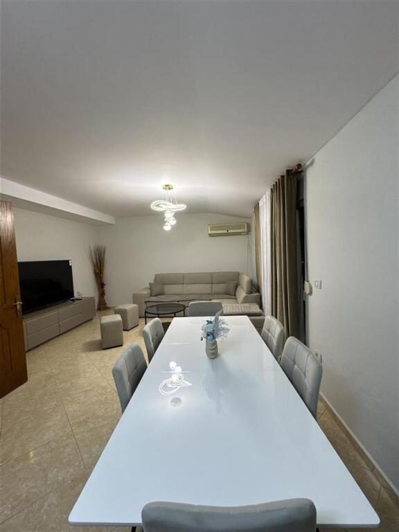 Apartment 2+1 for rent at Kodra e Priftit near UET