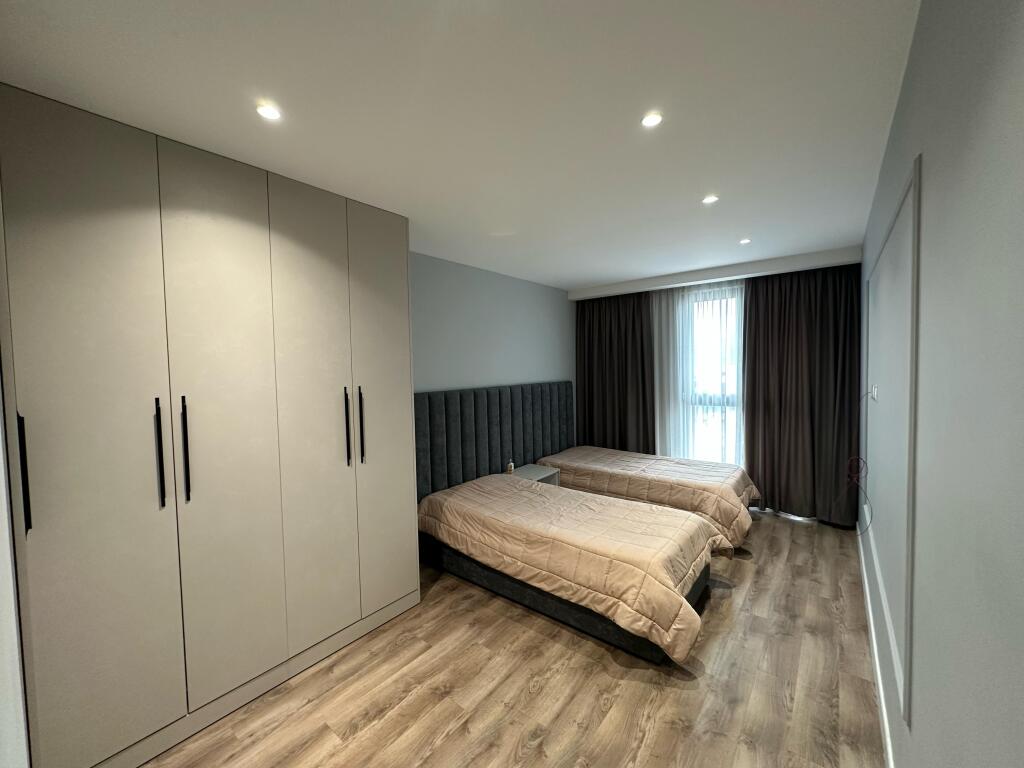 📣 RENT Apartment 2+1 📍 Pharmacy 10 , Arlis Construction ✨   🏢 New Building  🪜 4th Floor (With Elevator)  📐 Area 90 m2  🛋️ Furnished With Modern Conditions   💶 Price 800 Euro