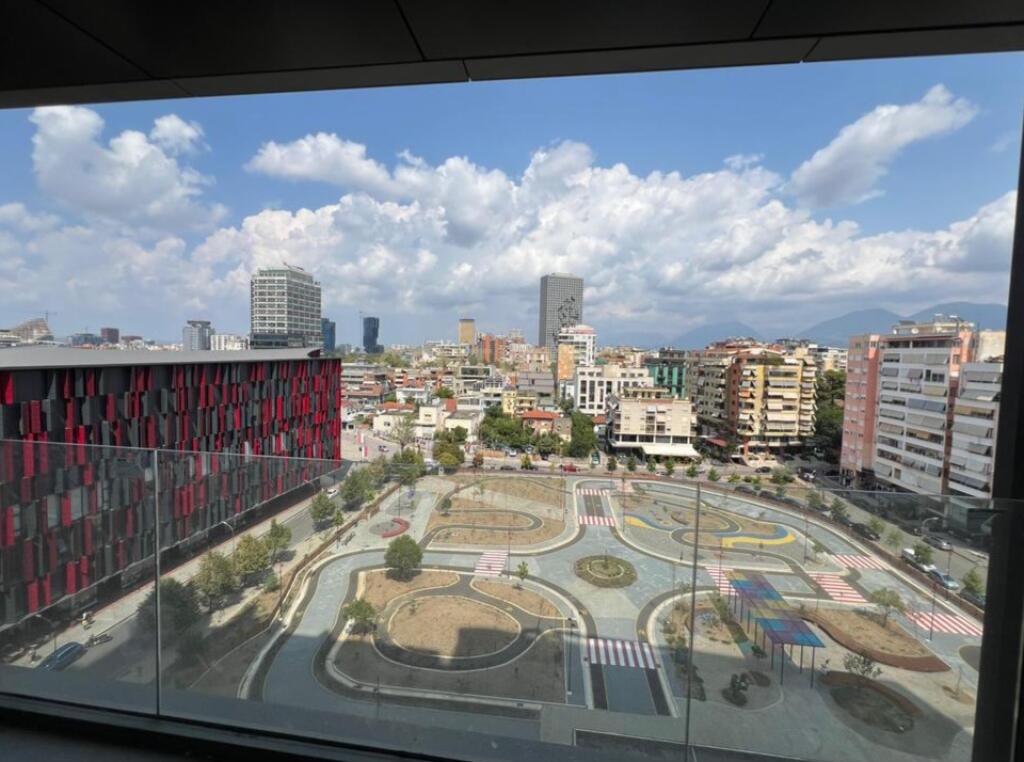 🌟 Appartamento 3+1+2 in Vendita a “Vertical Forest”, Centro, Tirana