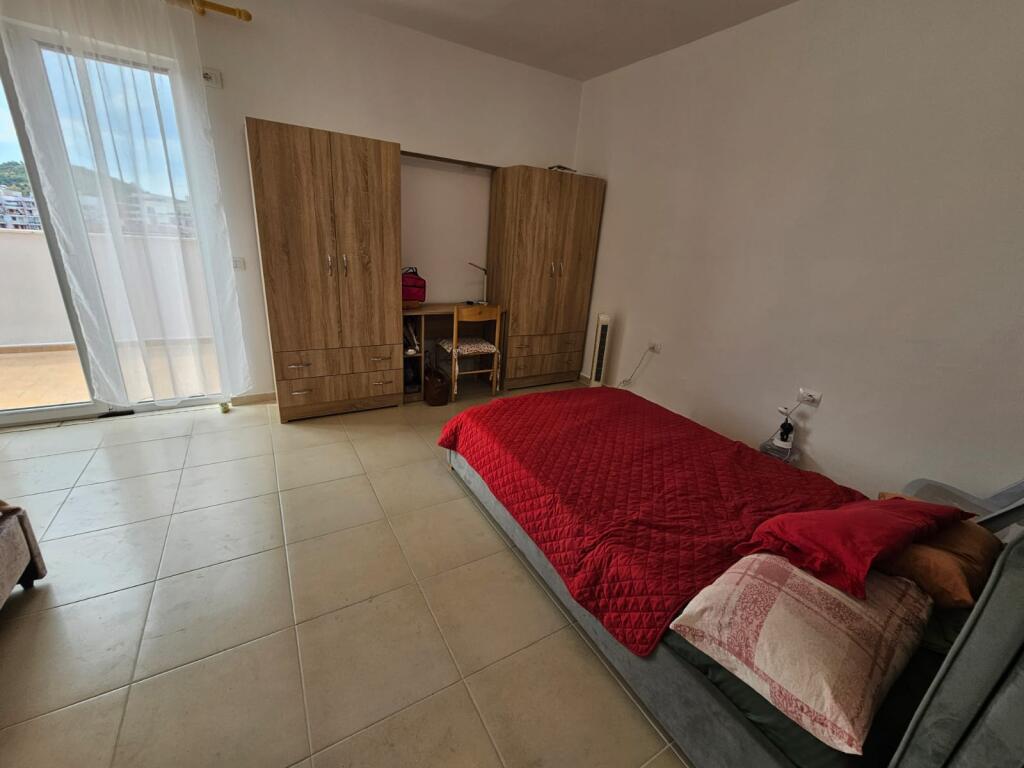 Appartamento 2+1 in affitto a Kombinat