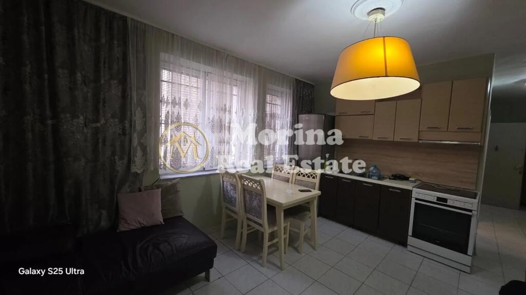 Apartament 2+1, Rruga Ferit Xhajko, 500 Euro