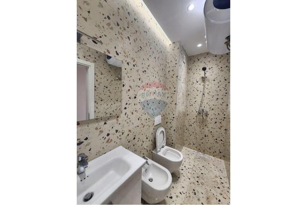 Apartament 1+1 tek River Rezidence Fusha e Aviacionit !