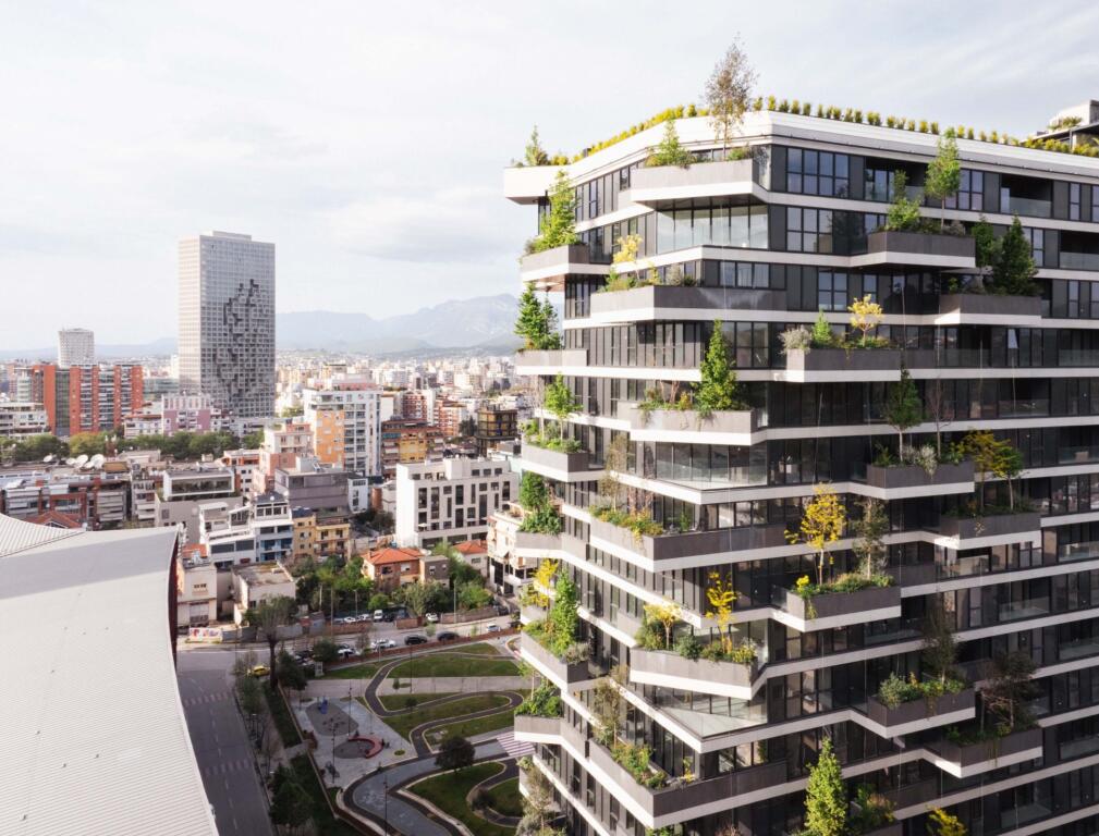 🌟 Appartamento 3+1+2 in Vendita a “Vertical Forest”, Centro, Tirana