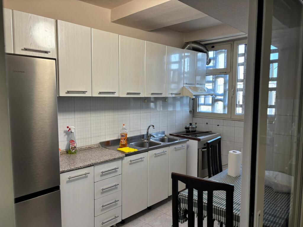 Apartament 1+1 ne qender - pas Muzeut Kombetar