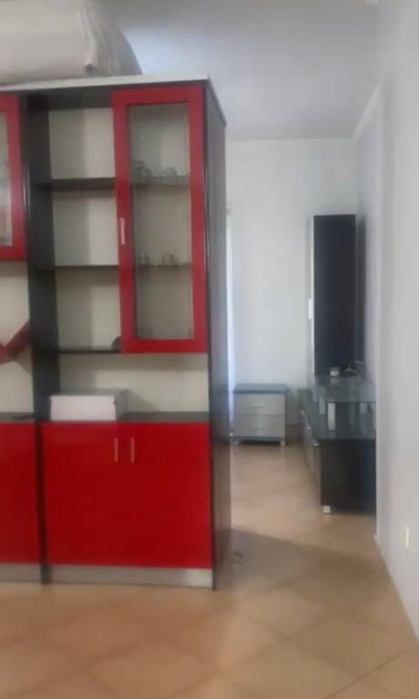 Jepet me qera 1+1/ bulevwrdi bajram curri /500 €