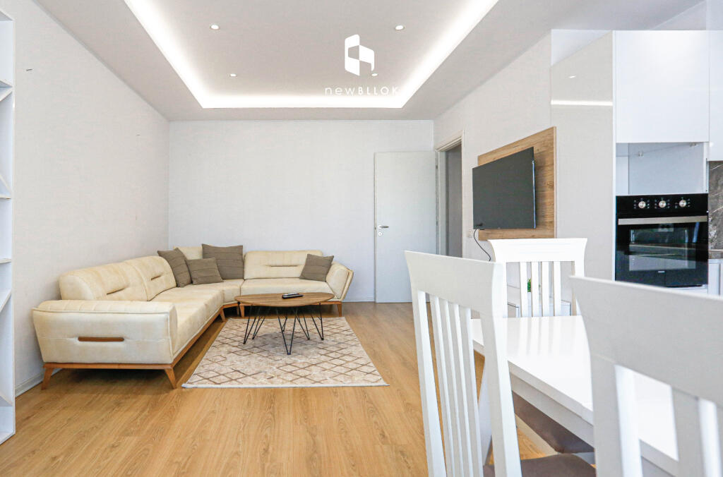 ✨Me Qera: Apt 1+1 Modern &amp; i Dizenjuar me Arkitekt 📍( Yzberisht - Eco Market ) k.7, Pllt i Ri |