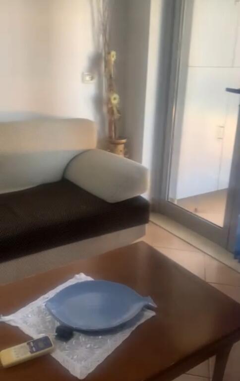 Jepet me qera 1+1/ bulevwrdi bajram curri /500 €