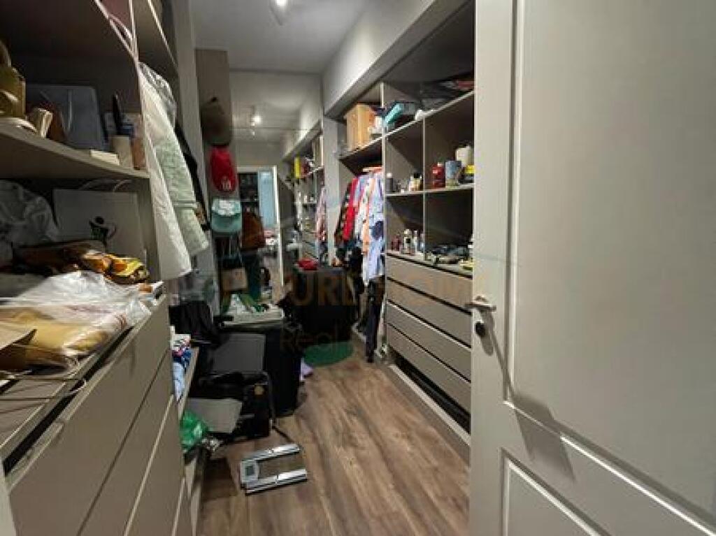 Shitet, Apartament 3+1+2, 21 Dhjetori, Tiranë