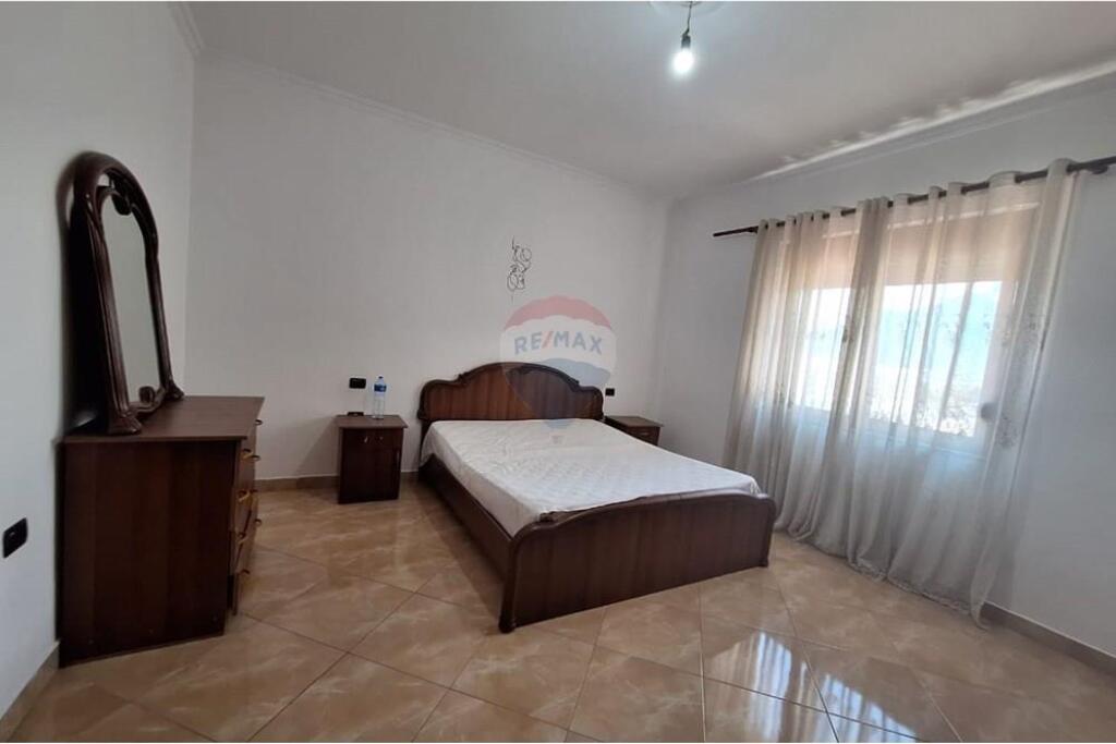 RENT 1+1 OSMAN JONUZI STREET