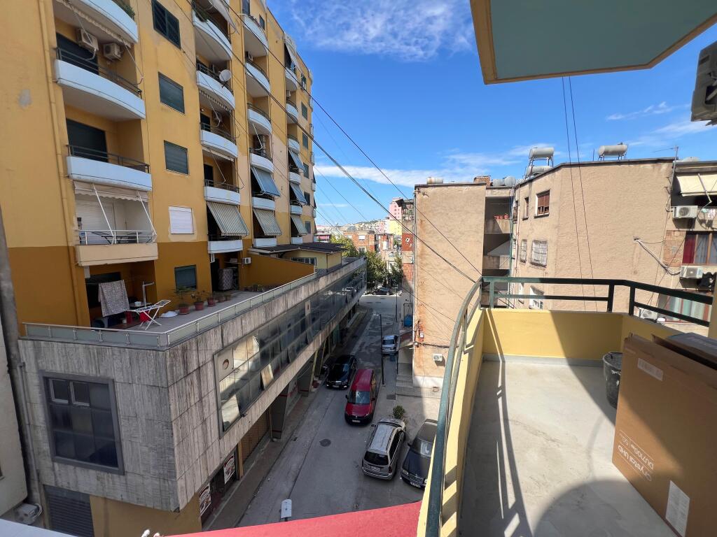 Appartamento In Affitto Su Viale Vlore Skele