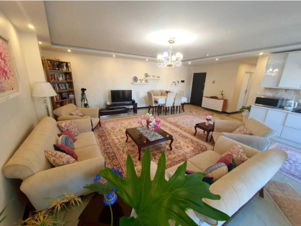 Apartament Me Qera 1+1 Tek 21 Dhjetori (ID B2101245) Tirane