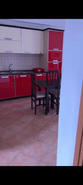 Jepet Apartament me qera