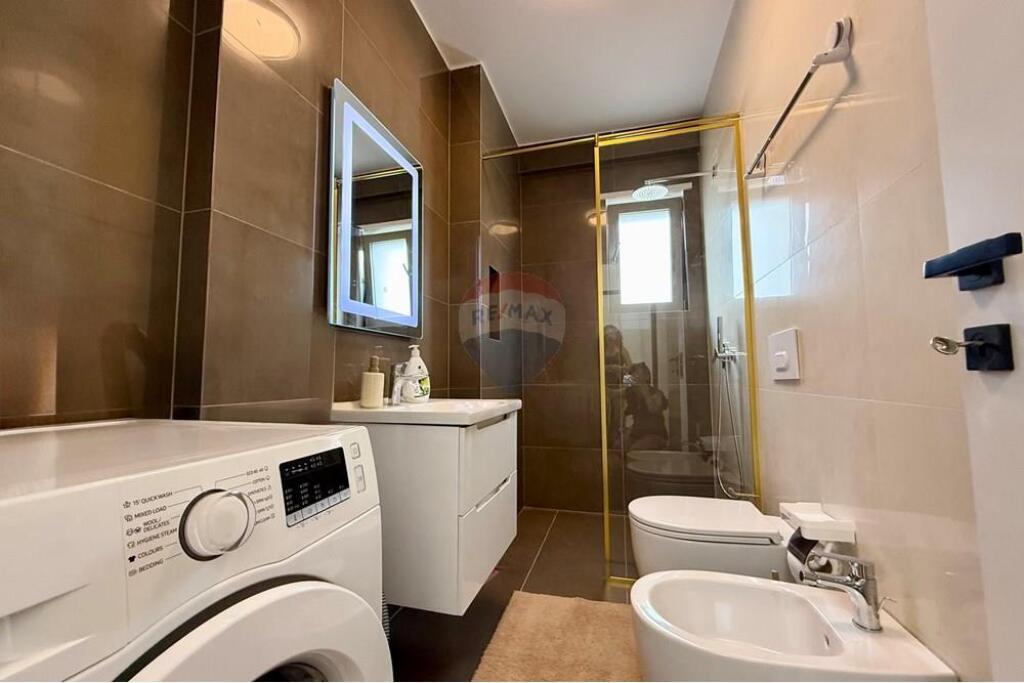 SUPER APARTAMENT 1+1 PER QIRA