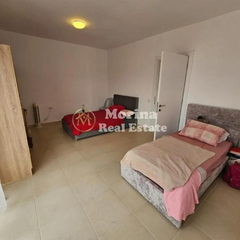 Apartament 2+1+2, tek spitali Amerikan 3 , 500 Euro/muaj.