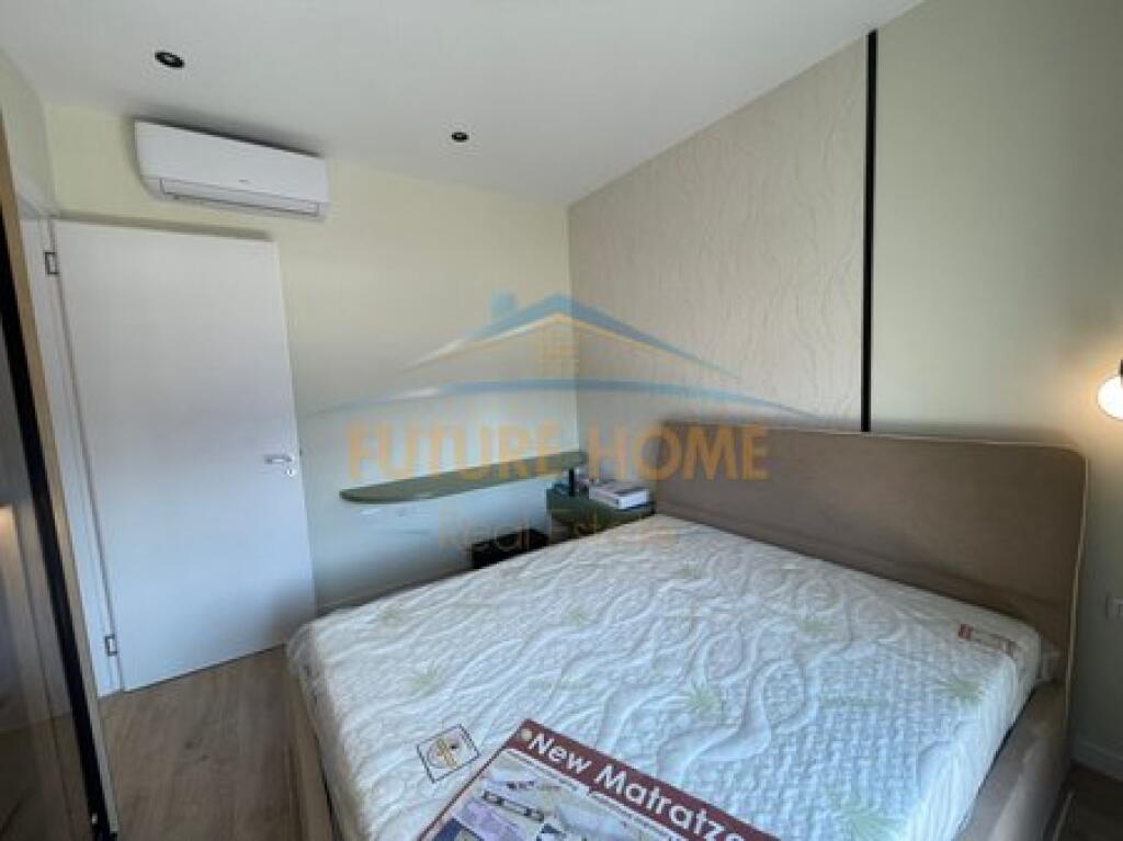 Qera, Apartament 1+1+Post Parkim, Bulevardi i Ri, Tiranë.