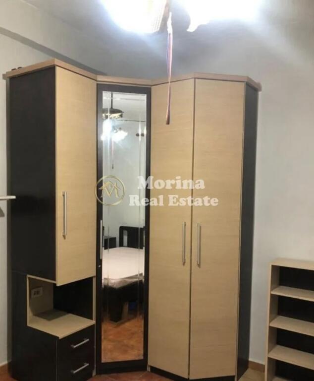 Qera,Hyrje Private 1+1,Shkoze, 250 Euro/Muaj
