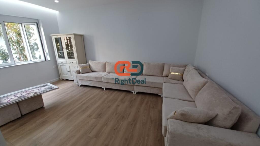 In Myslym Shyr, Near the Tirana District Court, 3+1 Apartment Fully Renovated for Sale!!!