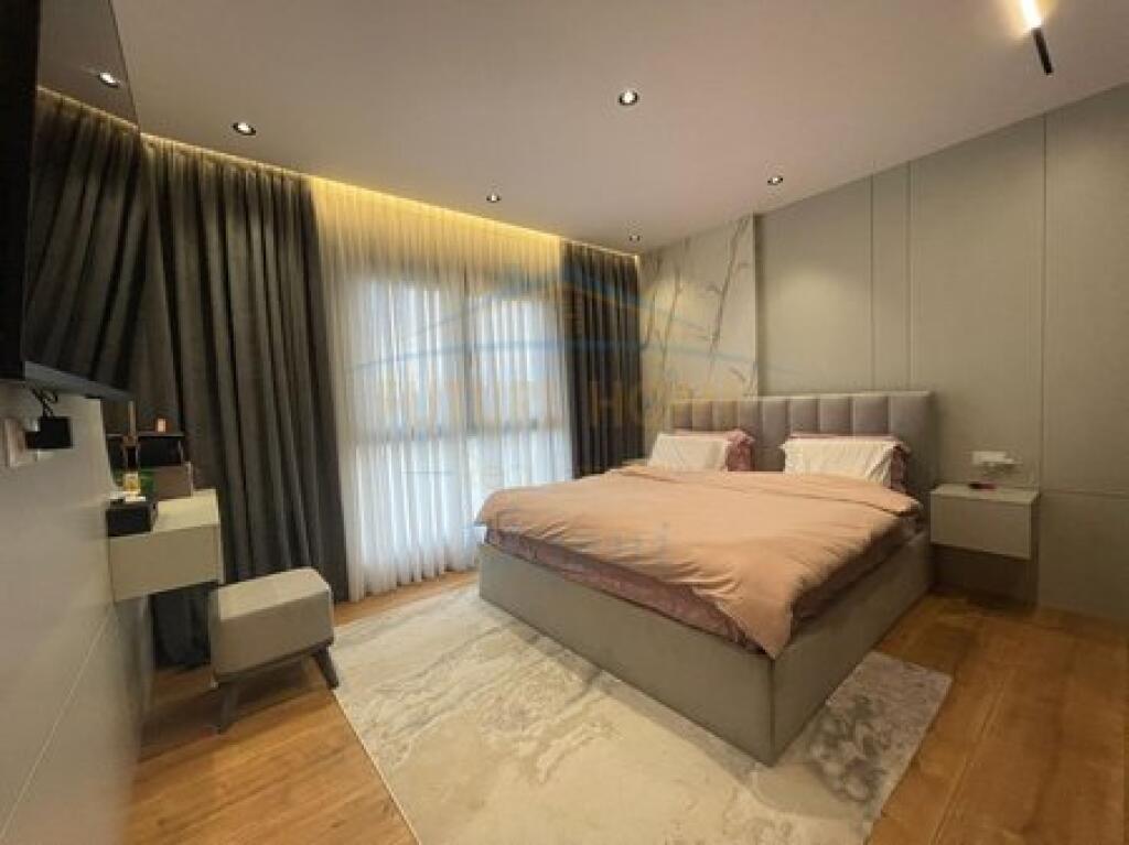 For sale, Apartment 2+1+2,+Parking Space, Dry Lake, Tirana
