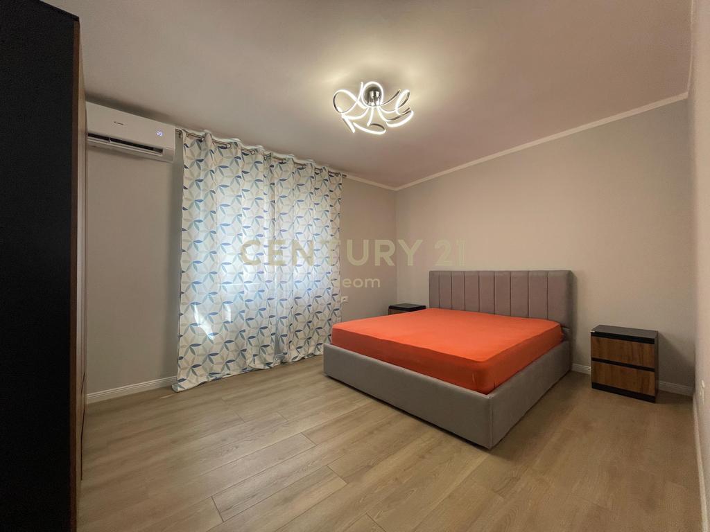 Jepet me Qera APARTAMENT 2+1, RRUGA ELBASANIT!!